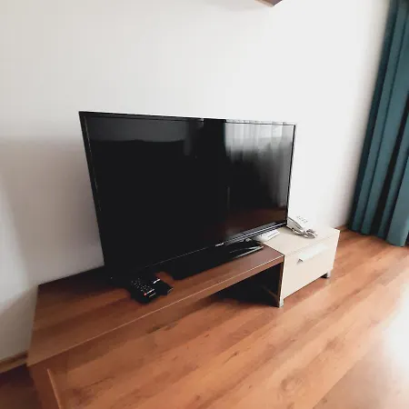 в204 Belvedere Club Apartament